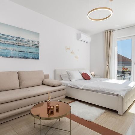 Luxury Studio Apartment Honeymoon Selce Εξωτερικό φωτογραφία