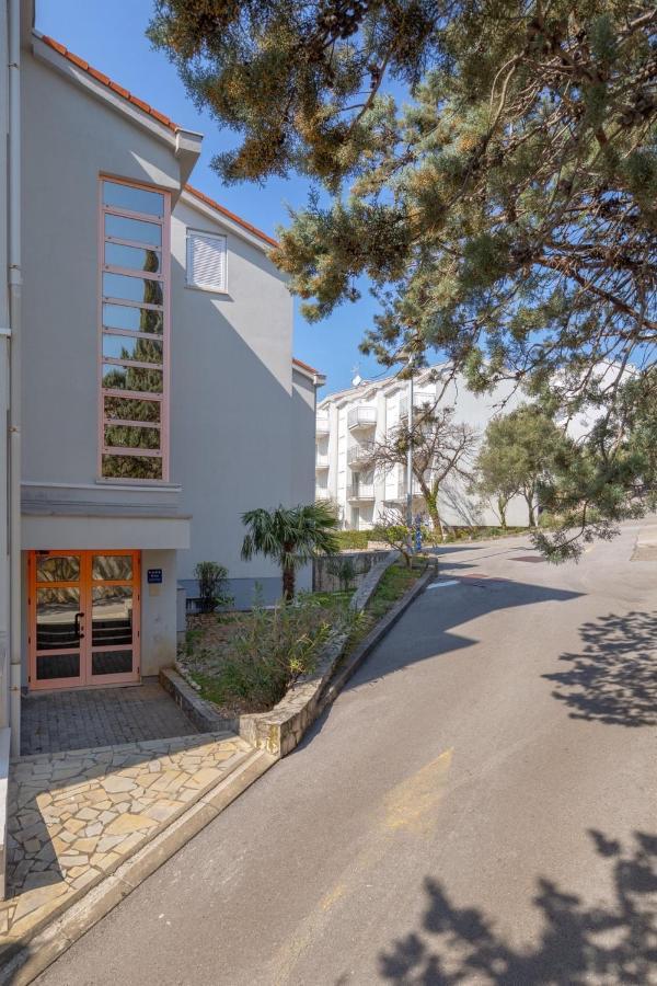 Luxury Studio Apartment Honeymoon Selce Εξωτερικό φωτογραφία